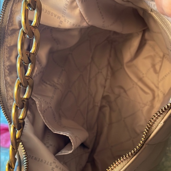 Steve Madden Tan Gold Quilted Shoulder Bag - Picture 6 of 7